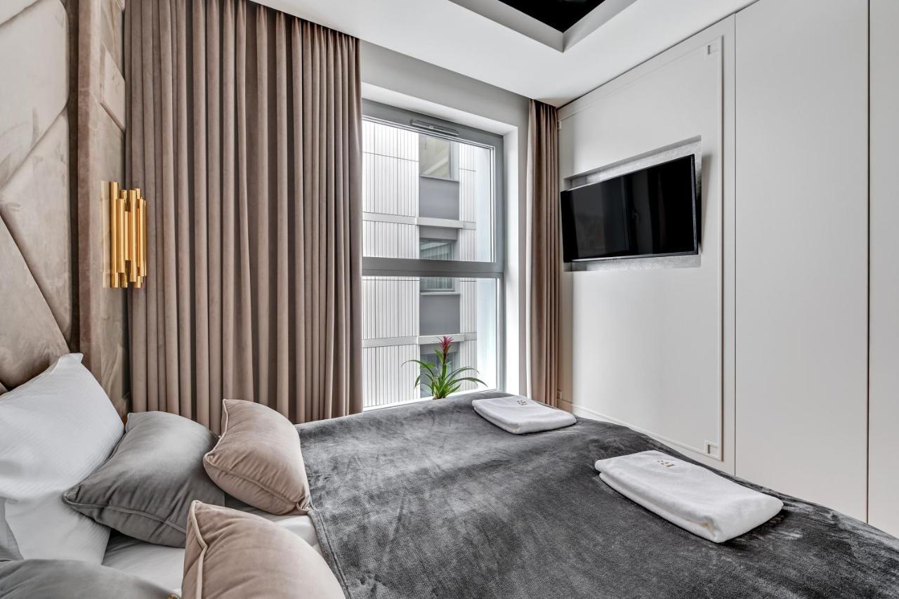 Granaria Rr Deluxe Apartment Old Town غدانسك المظهر الخارجي الصورة